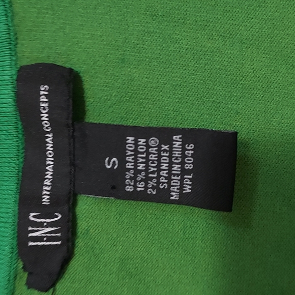 23. NC Green top ruffle bottom - Picture 3 of 3